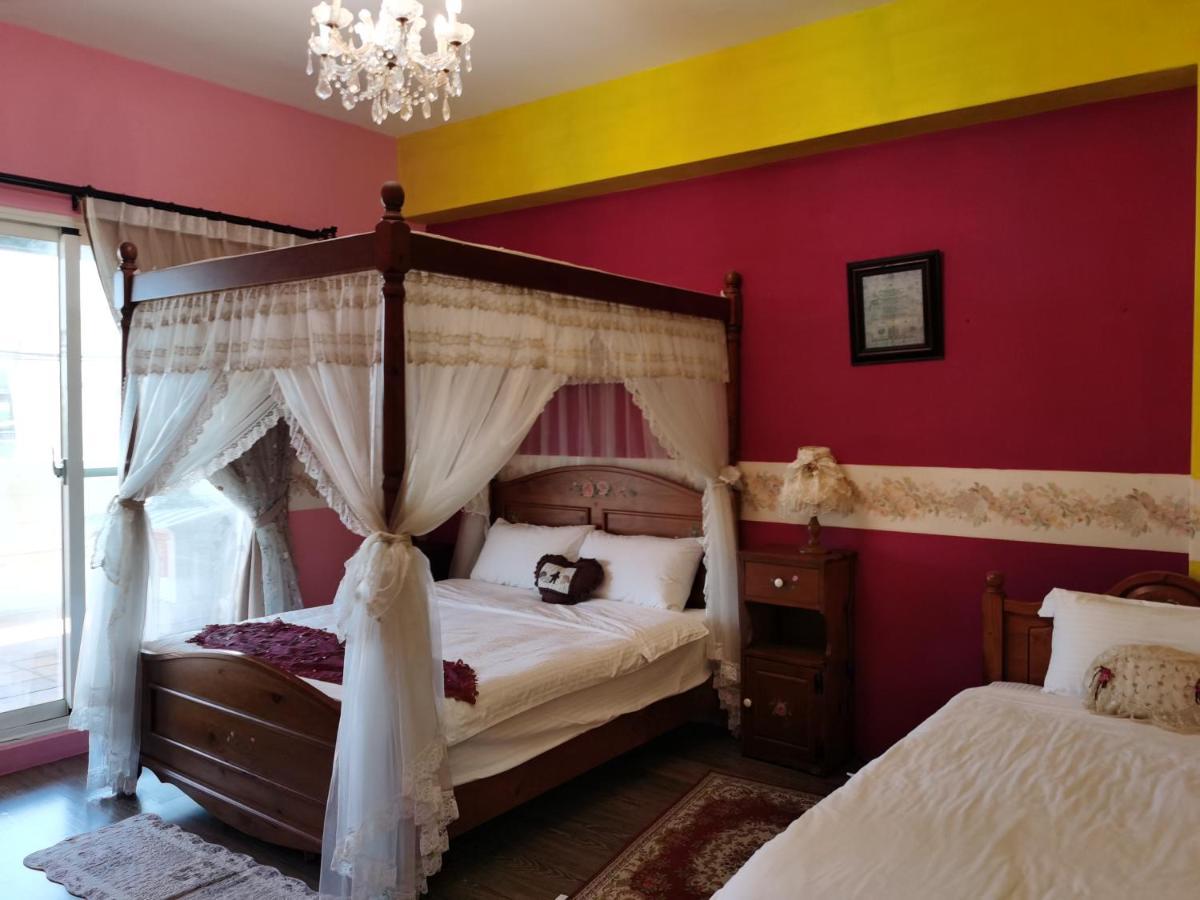 Golden Mary Bed and Breakfast T'ai-tung Buitenkant foto